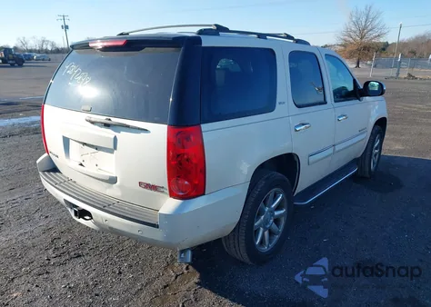 2008 GMC Yukon из США, поврежденный, VIN 1GKFC13128R176054